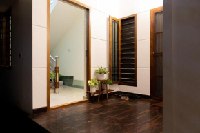 The Casa Vista, Kaloor